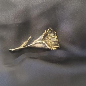 Vintage Jewelry Signed Art Brooch Flower Pin
